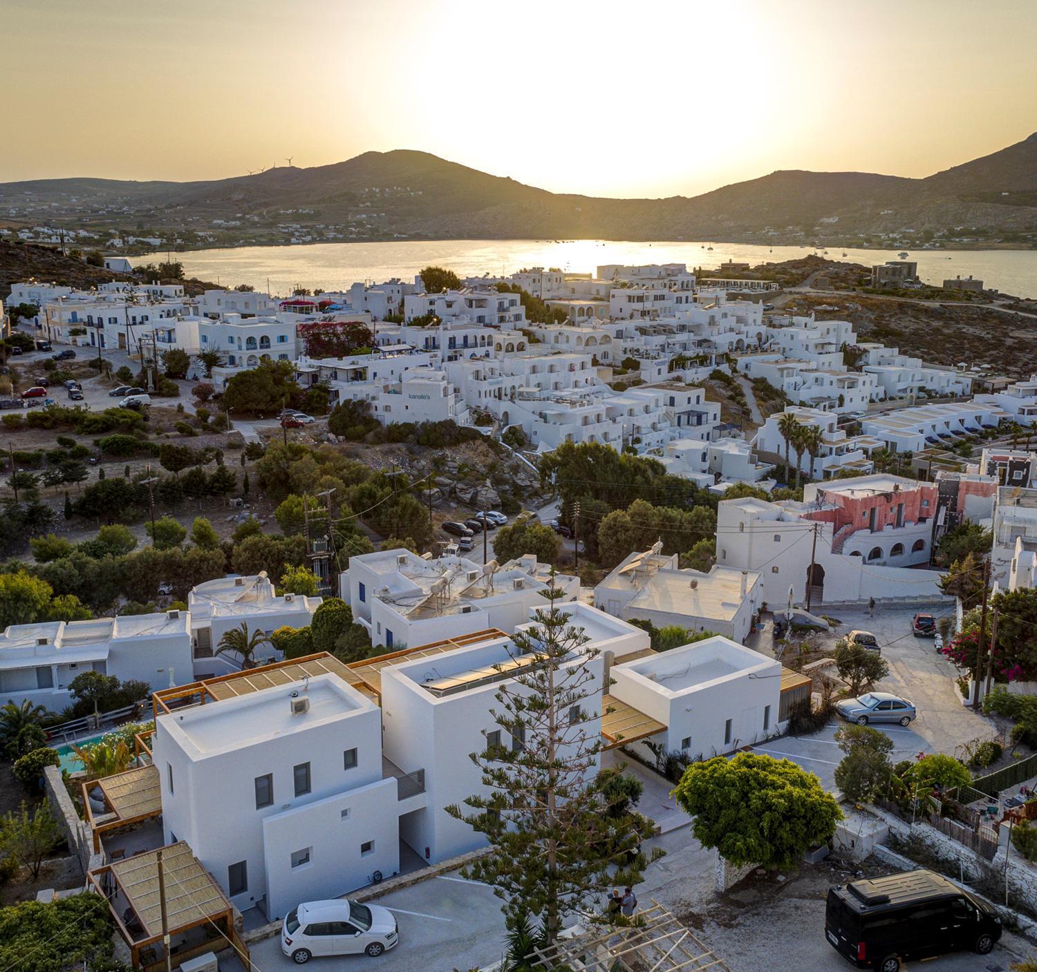 Clementina Paros Apartment Naousa  Bagian luar foto