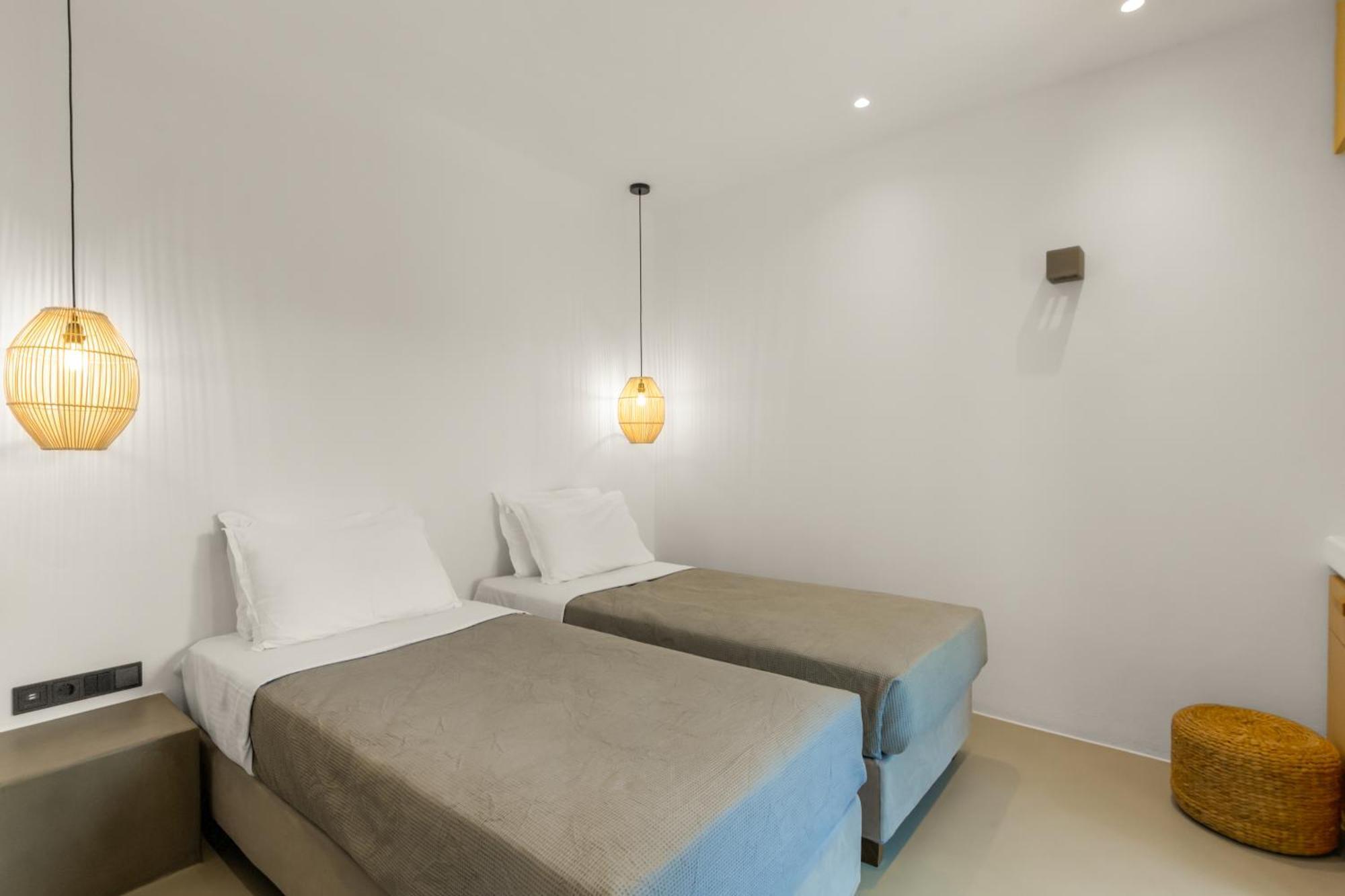 Clementina Paros Apartment Naousa  Bagian luar foto